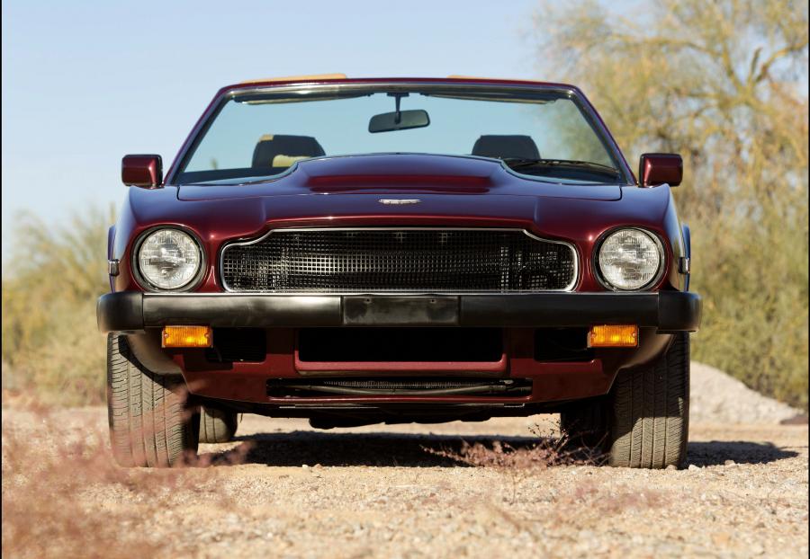  Aston Martin V8 Volante (Series I) 1979 года  (NA) (фото 6 из 18)